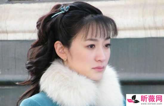 李小冉春晚翡翠知识的简单介绍-第1张图片-翡翠网 李小冉春晚翡翠知识的简单介绍-第1张图片-翡翠网