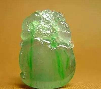 金丝种翡翠挂件,金丝种翡翠-第2张图片-翡翠网 金丝种翡翠挂件,金丝种翡翠-第2张图片-翡翠网