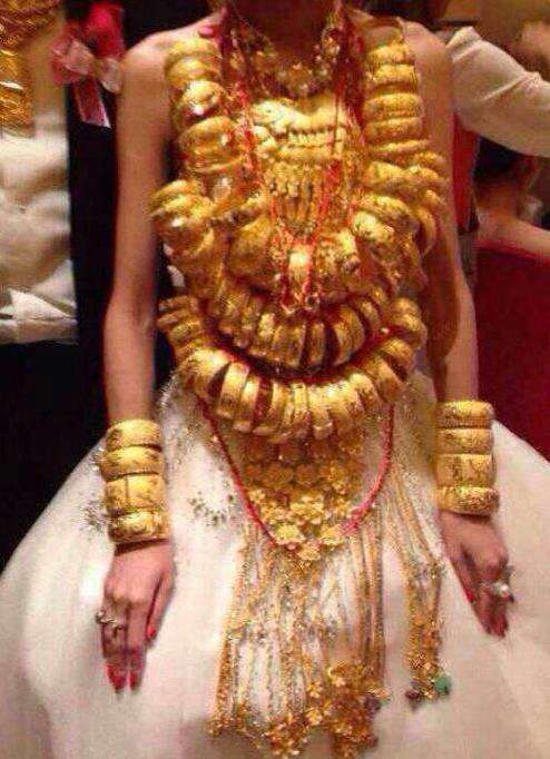 黄金新娘韩剧在线观看国语版黄金新娘-第1张图片-翡翠网 黄金新娘韩剧在线观看国语版黄金新娘-第1张图片-翡翠网