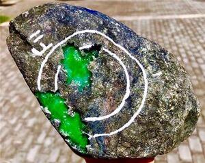 翡翠原石开窗是白色的,翡翠原石开窗是绿的吗-第1张图片-翡翠网 翡翠原石开窗是白色的,翡翠原石开窗是绿的吗-第1张图片-翡翠网