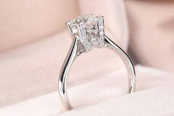 钻戒品牌排名,全球钻戒品牌排行-第2张图片-翡翠网 钻戒品牌排名,全球钻戒品牌排行-第2张图片-翡翠网