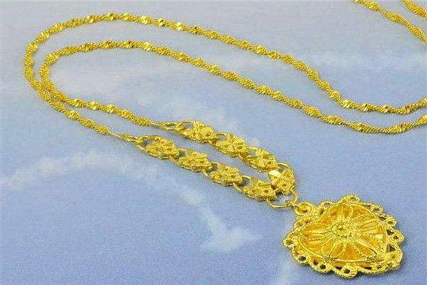 今日黄金首饰回收价格多少钱一克黄金首饰回收价格今天多少一克-第1张图片-翡翠网 今日黄金首饰回收价格多少钱一克黄金首饰回收价格今天多少一克-第1张图片-翡翠网