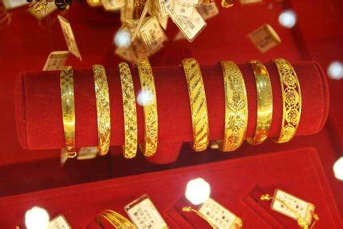 今天回收黄金的价格是多少黄金今天回收什么价格-第1张图片-翡翠网 今天回收黄金的价格是多少黄金今天回收什么价格-第1张图片-翡翠网