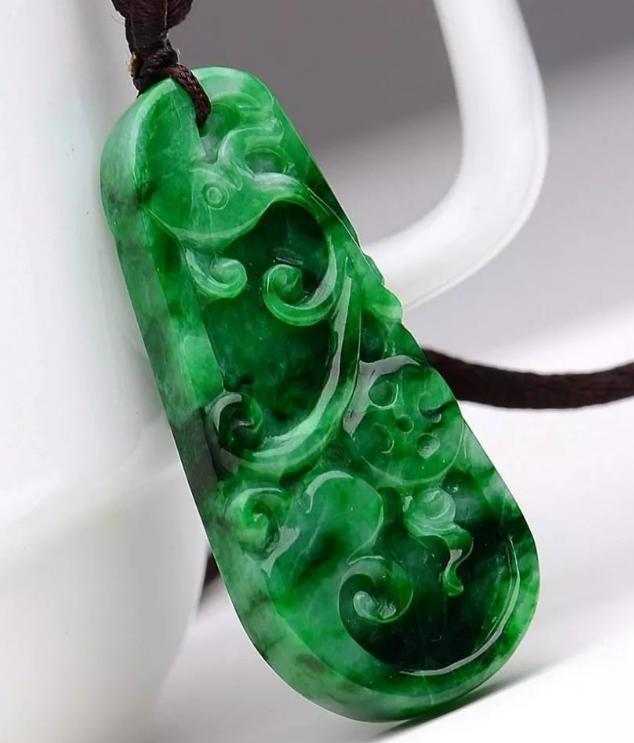 100种翡翠的知识,翡翠有多少种知识-第1张图片-翡翠网 100种翡翠的知识,翡翠有多少种知识-第1张图片-翡翠网