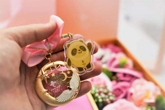 黄金冰墩墩是什么,黄金冰墩墩-第2张图片-翡翠网