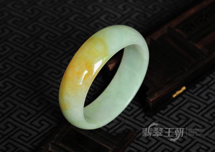 假翡翠手镯里有黄翡吗图片,假翡翠手镯里有黄翡吗-第1张图片-翡翠网 假翡翠手镯里有黄翡吗图片,假翡翠手镯里有黄翡吗-第1张图片-翡翠网