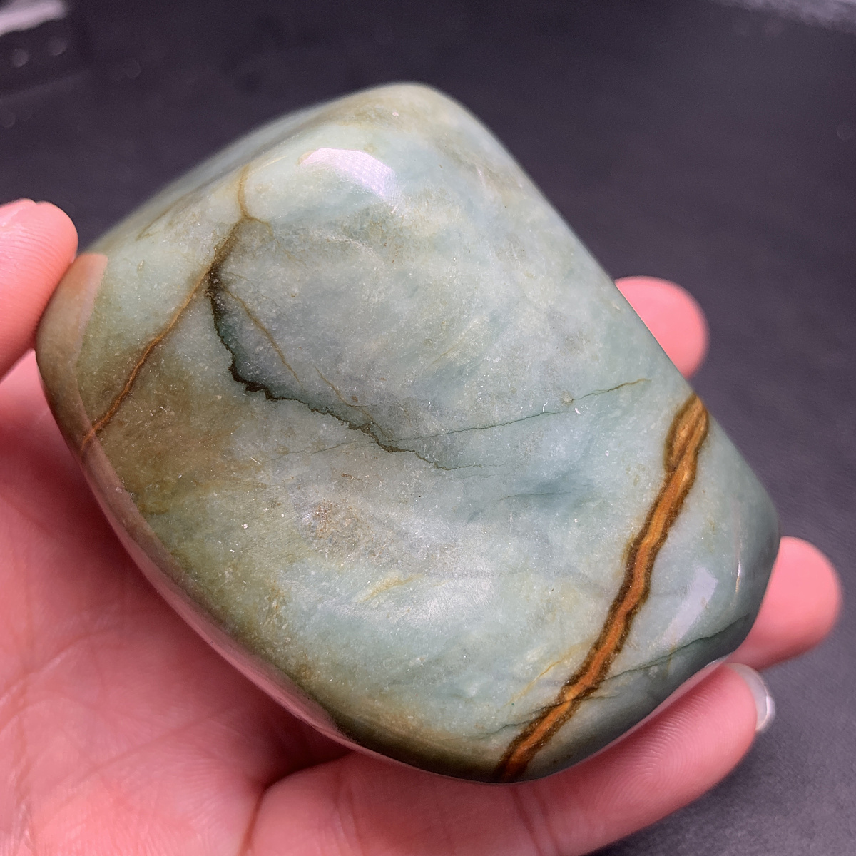 翡翠原石的知识与技巧翡翠原石的知识与技巧图片-第1张图片-翡翠网 翡翠原石的知识与技巧翡翠原石的知识与技巧图片-第1张图片-翡翠网