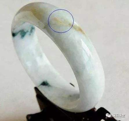 鉴定翡翠有哪些方法,个人鉴定翡翠知识-第2张图片-翡翠网 鉴定翡翠有哪些方法,个人鉴定翡翠知识-第2张图片-翡翠网