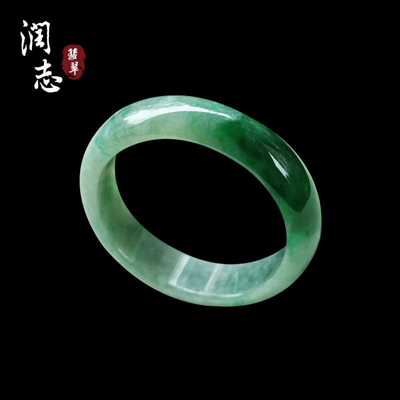 宽条龙纹翡翠手镯,宽条手镯图片-第1张图片-翡翠网