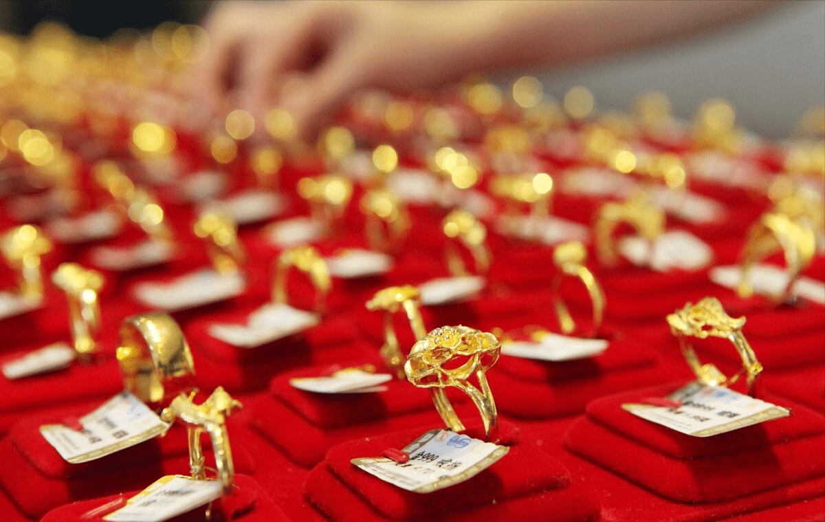 黄金为什么降价黄金为什么降价这么厉害-第1张图片-翡翠网 黄金为什么降价黄金为什么降价这么厉害-第1张图片-翡翠网