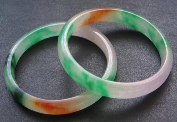 翡翠翡翠专业知识怎样学会专业翡翠知识-第2张图片-翡翠网 翡翠翡翠专业知识怎样学会专业翡翠知识-第2张图片-翡翠网