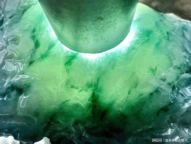 翡翠原石怎么盘包浆翡翠原石怎么盘包浆的-第1张图片-翡翠网