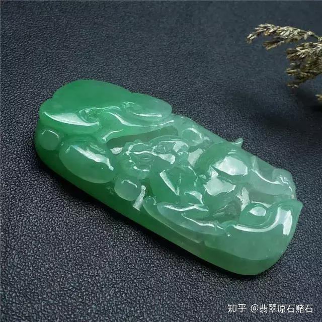 翡翠知识大全及答案翡翠的考试及答案-第1张图片-翡翠网 翡翠知识大全及答案翡翠的考试及答案-第1张图片-翡翠网