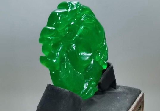 关注我带你了解真正的翡翠知识,关注我带你了解真正的翡翠知识英语-第1张图片-翡翠网 关注我带你了解真正的翡翠知识,关注我带你了解真正的翡翠知识英语-第1张图片-翡翠网