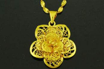 黄金首饰年底都会涨价吗,黄金首饰价格还会涨吗-第1张图片-翡翠网 黄金首饰年底都会涨价吗,黄金首饰价格还会涨吗-第1张图片-翡翠网