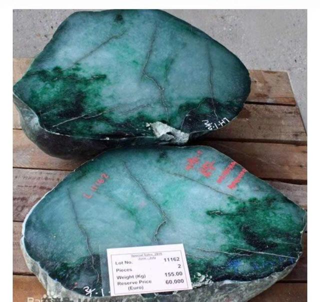 翡翠原石色料怎么分,如何挑选翡翠原石色料-第2张图片-翡翠网 翡翠原石色料怎么分,如何挑选翡翠原石色料-第2张图片-翡翠网