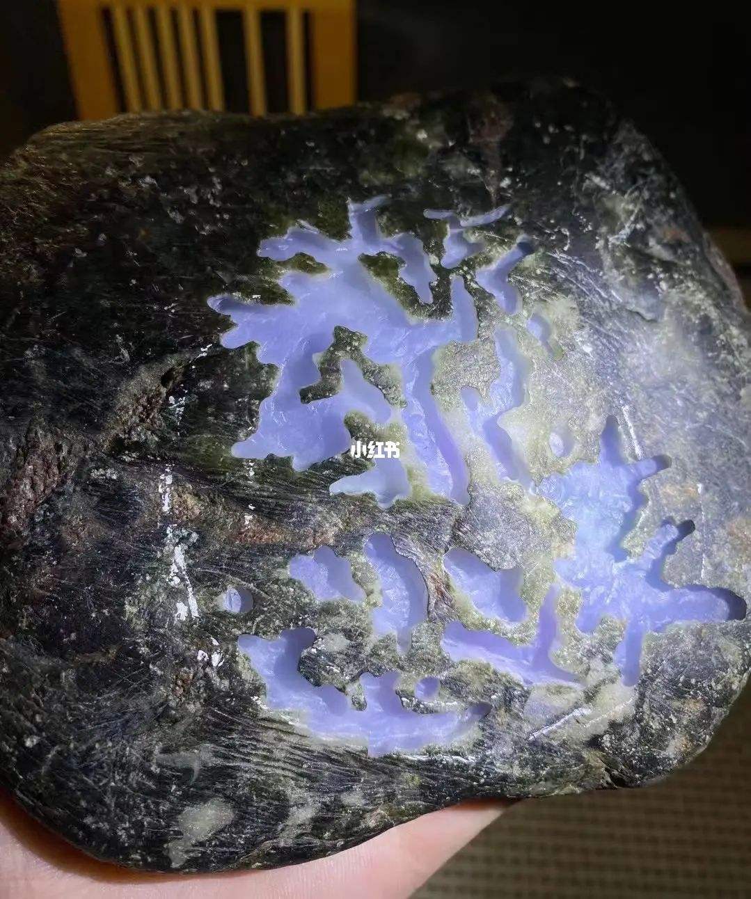 缅甸有翡翠原石交易,缅甸有翡翠原石-第2张图片-翡翠网 缅甸有翡翠原石交易,缅甸有翡翠原石-第2张图片-翡翠网