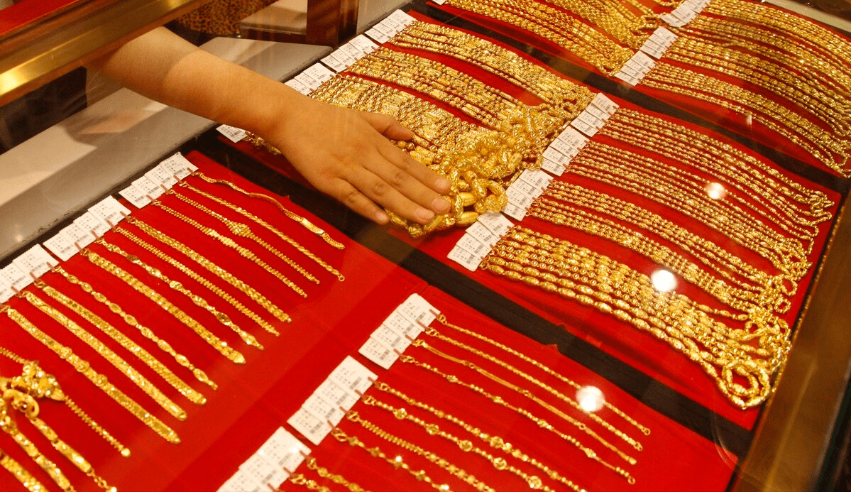 今日金价 黄金首饰今日黄金饰品金价-第1张图片-翡翠网 今日金价 黄金首饰今日黄金饰品金价-第1张图片-翡翠网