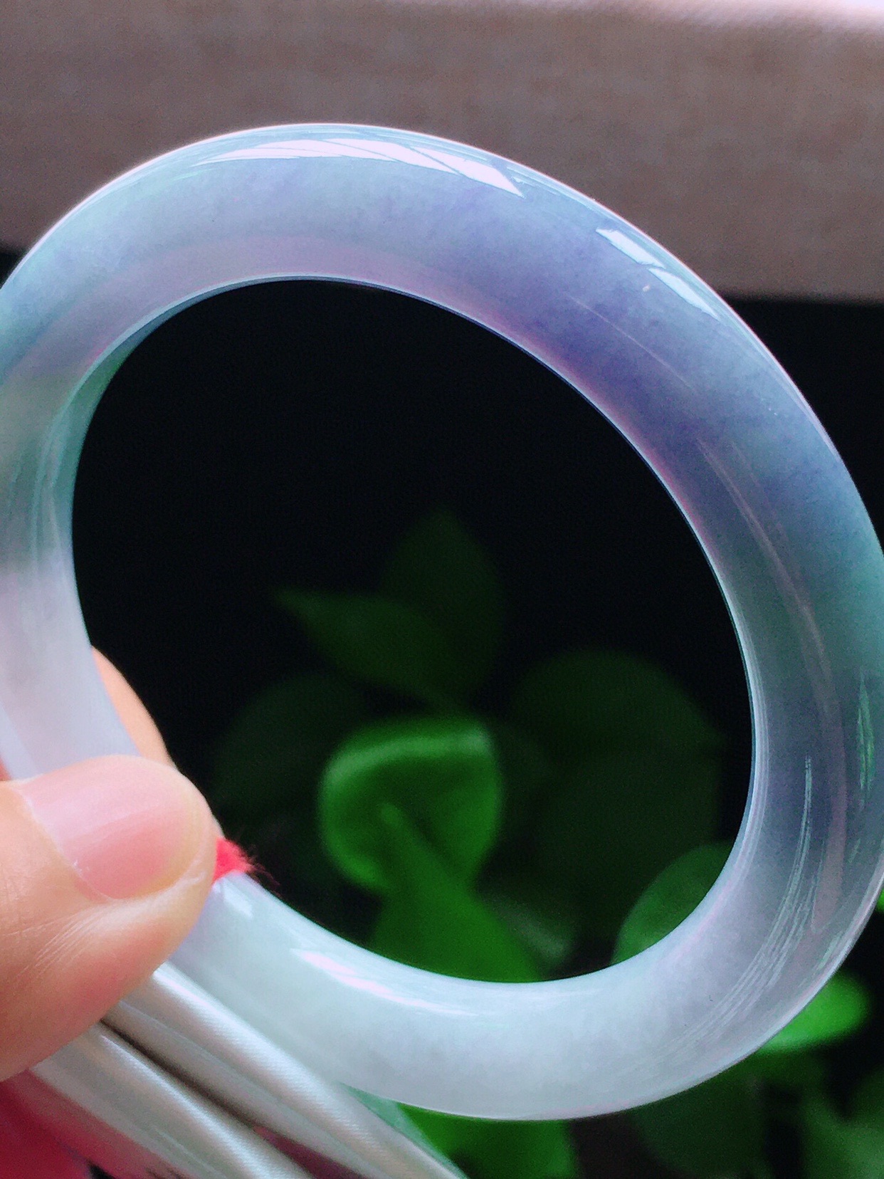 紫罗兰翡翠料手镯翡翠手镯玉镯紫罗兰-第1张图片-翡翠网 紫罗兰翡翠料手镯翡翠手镯玉镯紫罗兰-第1张图片-翡翠网