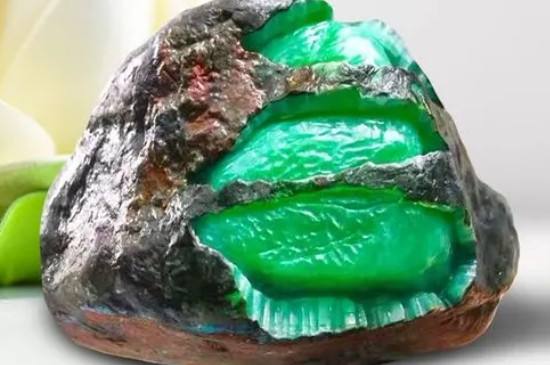 翡翠原石怎样做假石,翡翠原石怎样做假-第1张图片-翡翠网 翡翠原石怎样做假石,翡翠原石怎样做假-第1张图片-翡翠网