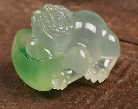 翡翠货品安全知识,翡翠货品安全知识大全-第2张图片-翡翠网 翡翠货品安全知识,翡翠货品安全知识大全-第2张图片-翡翠网