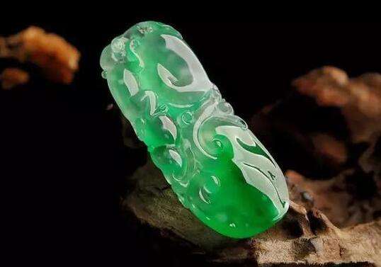 翡翠玉石的基本知识,翡翠玉石的基本知识有哪些-第1张图片-翡翠网 翡翠玉石的基本知识,翡翠玉石的基本知识有哪些-第1张图片-翡翠网