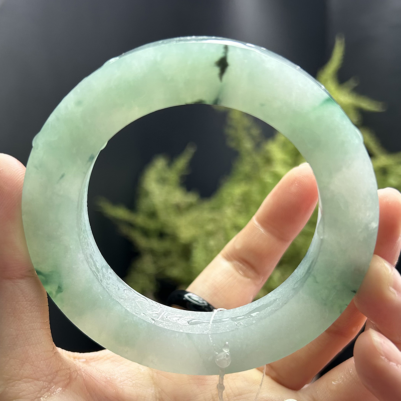 翡翠手镯怎么在家抛光翡翠手镯怎么在家抛光好-第2张图片-翡翠网 翡翠手镯怎么在家抛光翡翠手镯怎么在家抛光好-第2张图片-翡翠网