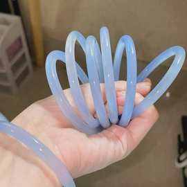 翡翠手镯内里透蓝色翡翠手镯内里透蓝色好吗-第1张图片-翡翠网 翡翠手镯内里透蓝色翡翠手镯内里透蓝色好吗-第1张图片-翡翠网