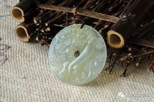 读翡翠知识写读后感关于翡翠和人生的感悟-第1张图片-翡翠网 读翡翠知识写读后感关于翡翠和人生的感悟-第1张图片-翡翠网