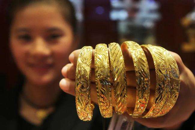 2013年黄金大妈黄金中国大妈-第2张图片-翡翠网