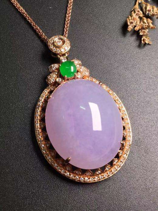 翡翠的知识紫色寓意什么,翡翠的知识紫色寓意什么呢-第1张图片-翡翠网 翡翠的知识紫色寓意什么,翡翠的知识紫色寓意什么呢-第1张图片-翡翠网