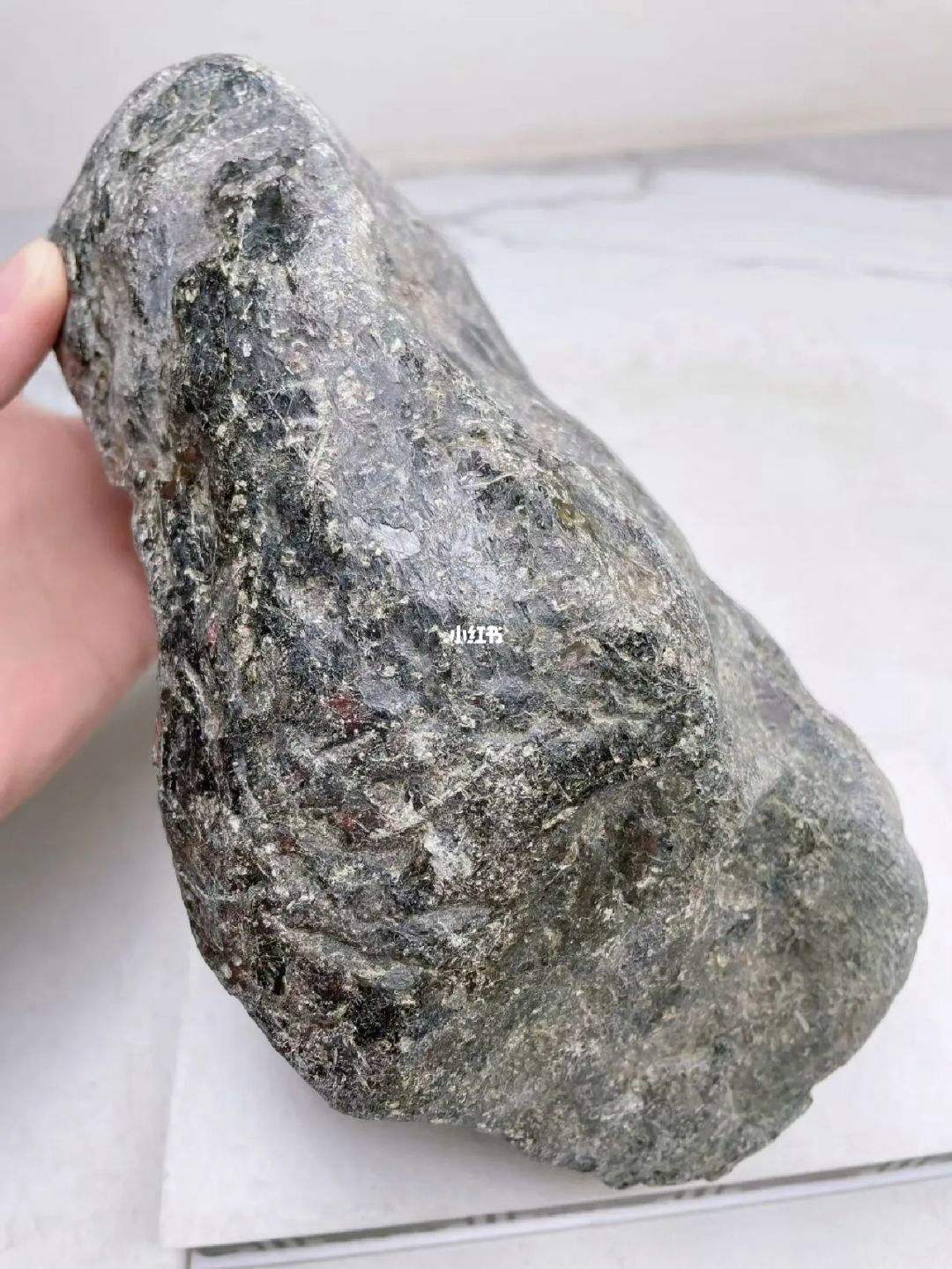 翡翠原石公斤料,一般多少钱一公斤,公斤翡翠原石-第2张图片-翡翠网