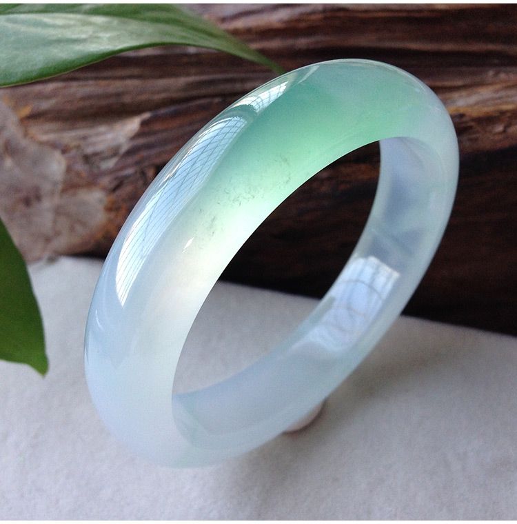 李学文翡翠知识文案的简单介绍-第2张图片-翡翠网 李学文翡翠知识文案的简单介绍-第2张图片-翡翠网