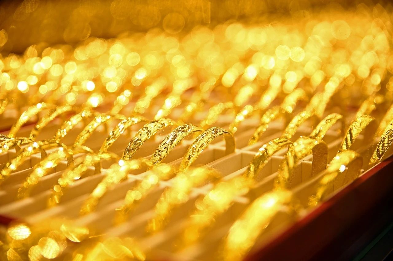 黄金多少钱一克现在9999千足金黄金多少钱一克-第2张图片-翡翠网 黄金多少钱一克现在9999千足金黄金多少钱一克-第2张图片-翡翠网