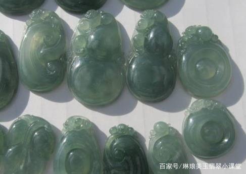 翡翠的种的知识及图片的简单介绍-第2张图片-翡翠网 翡翠的种的知识及图片的简单介绍-第2张图片-翡翠网