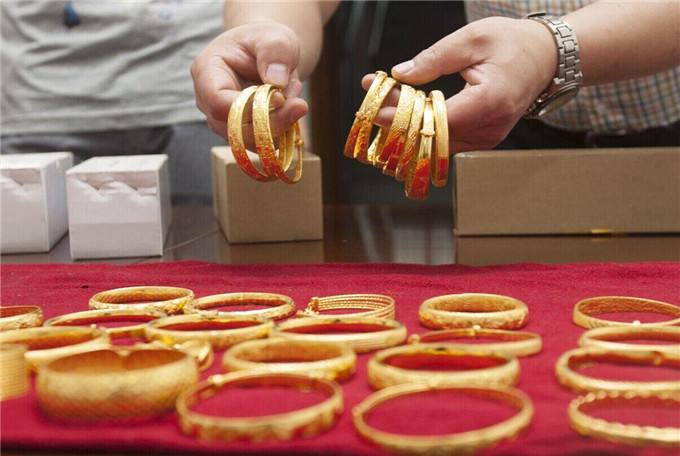 黄金什么价位可以入手,现在黄金价格值得入手吗-第1张图片-翡翠网 黄金什么价位可以入手,现在黄金价格值得入手吗-第1张图片-翡翠网