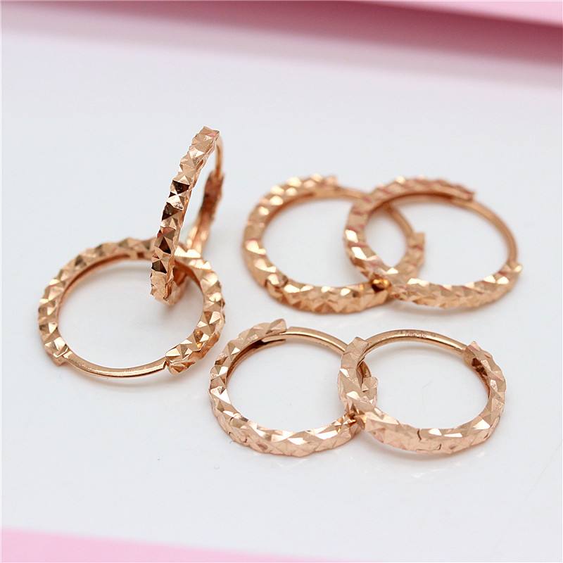 彩金耳环最新款式彩金耳环最新款式多少一克-第2张图片-翡翠网 彩金耳环最新款式彩金耳环最新款式多少一克-第2张图片-翡翠网