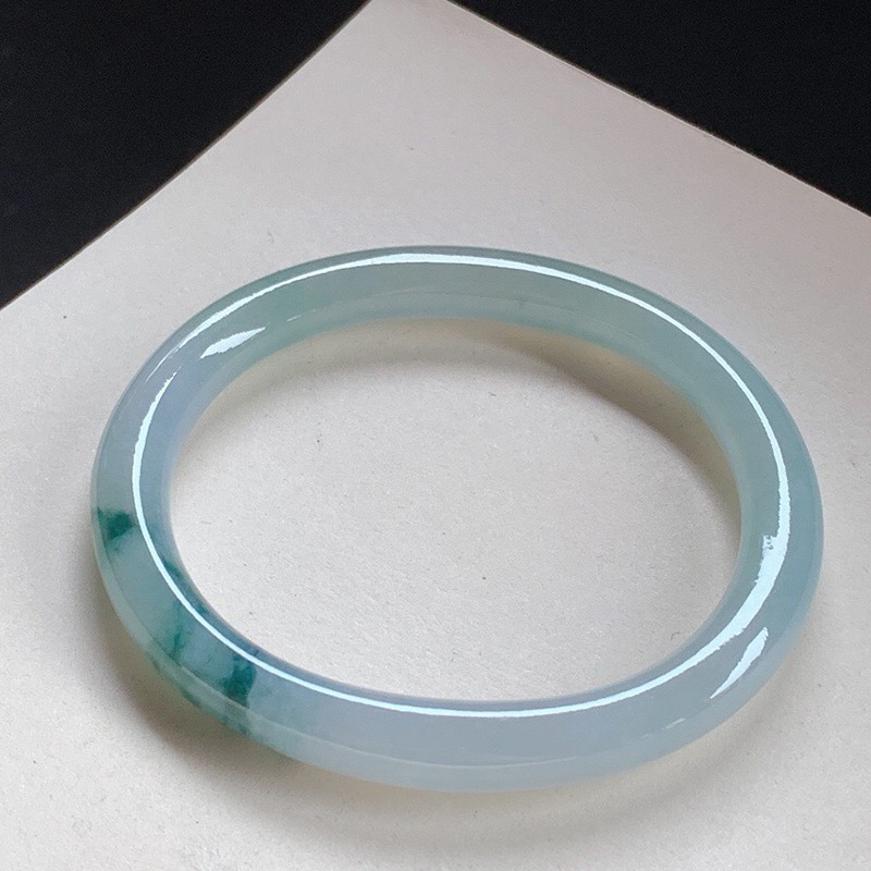 翡翠收藏知识与技巧视频翡翠收藏知识与技巧-第2张图片-翡翠网