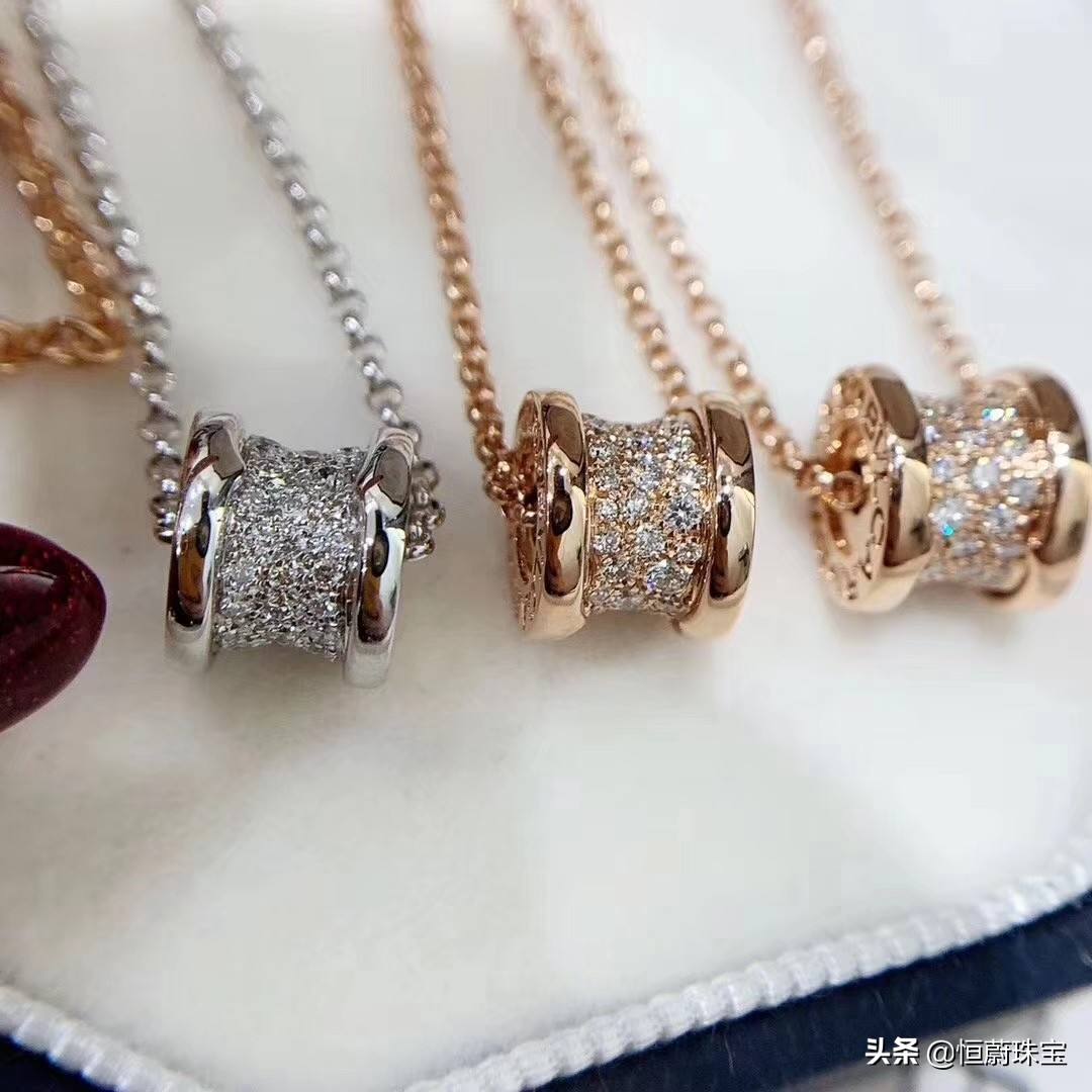 比较有名的项链牌子价格比较有名的项链牌子-第1张图片-翡翠网 比较有名的项链牌子价格比较有名的项链牌子-第1张图片-翡翠网