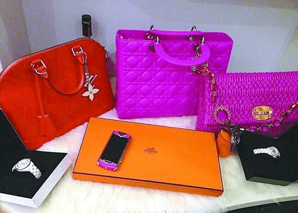 包包奢侈品回收app平台哪个最好包包奢侈品回收-第2张图片-翡翠网 包包奢侈品回收app平台哪个最好包包奢侈品回收-第2张图片-翡翠网