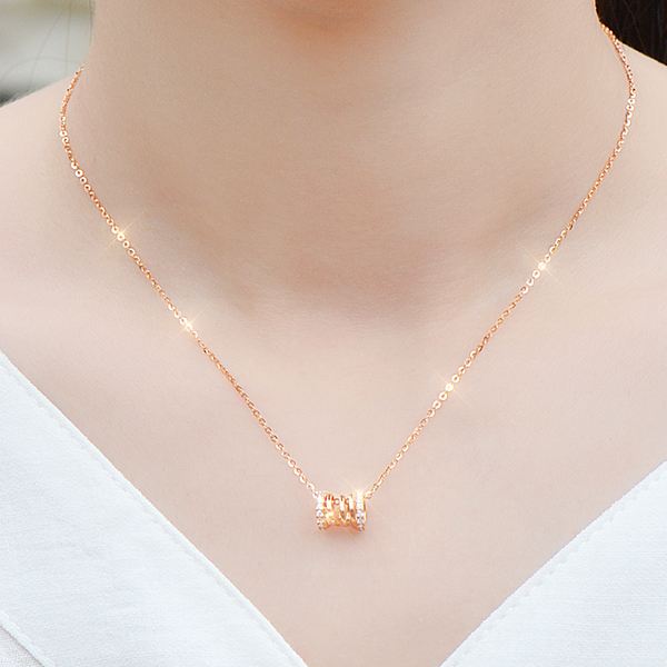 几十块钱能买到18k金项链吗,2千多买了18k金项链贵吗-第2张图片-翡翠网 几十块钱能买到18k金项链吗,2千多买了18k金项链贵吗-第2张图片-翡翠网