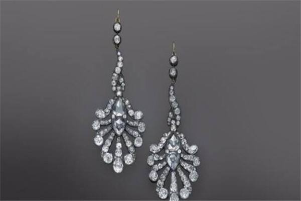 世界珠宝品牌前十名世界排名前十珠宝品牌-第1张图片-翡翠网