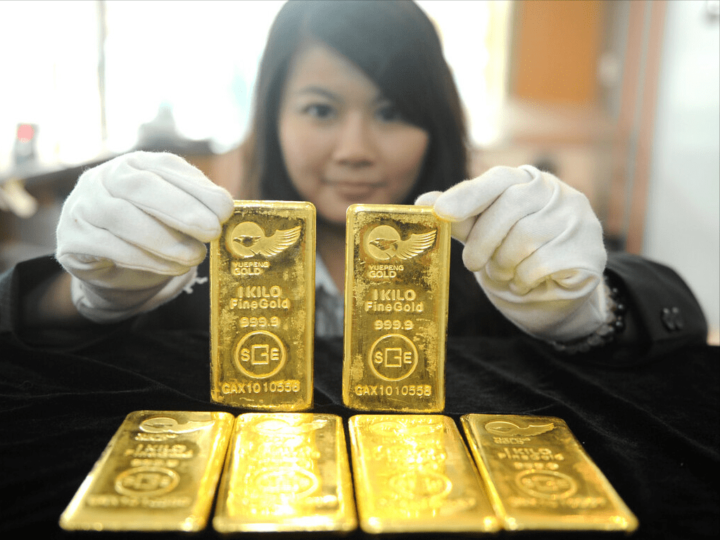 中国各大银行最新的黄金价格一览表,中国各大银行最新的黄金价格-第1张图片-翡翠网 中国各大银行最新的黄金价格一览表,中国各大银行最新的黄金价格-第1张图片-翡翠网