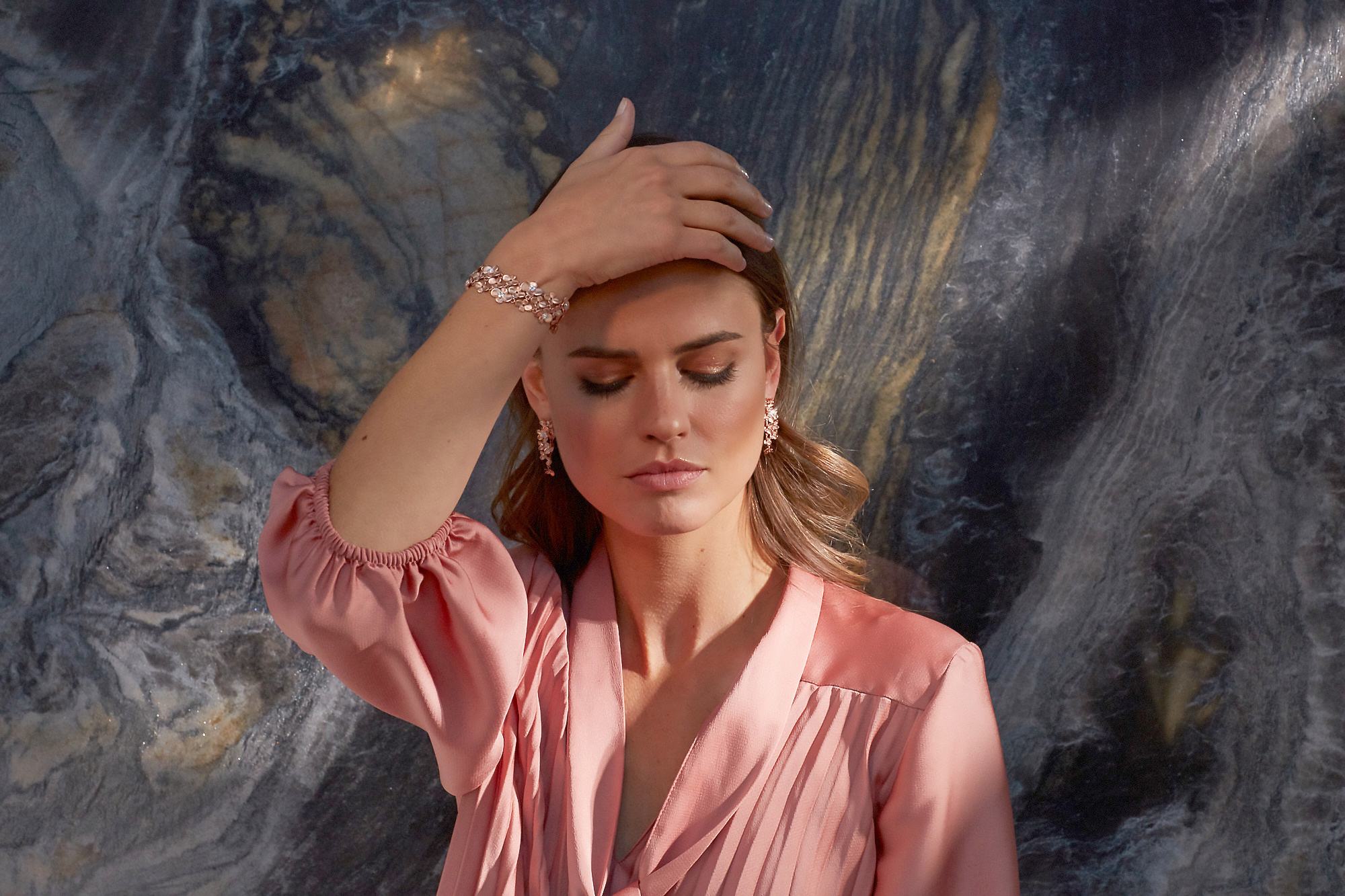 jewellery珠宝首饰知乎,jewellery是什么牌子珠宝-第1张图片-翡翠网 jewellery珠宝首饰知乎,jewellery是什么牌子珠宝-第1张图片-翡翠网