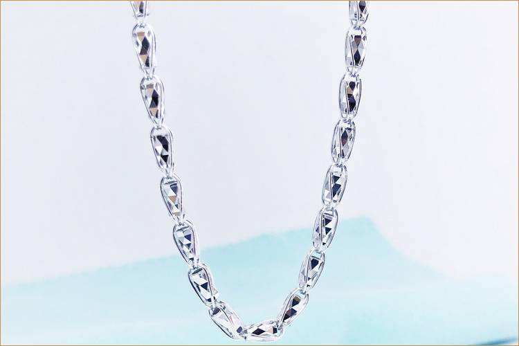 白金项链回收价格白金项链回收价格查询-第1张图片-翡翠网 白金项链回收价格白金项链回收价格查询-第1张图片-翡翠网