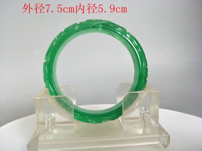 满绿的翡翠玉镯多少钱一个满绿翡翠镯子价格-第2张图片-翡翠网