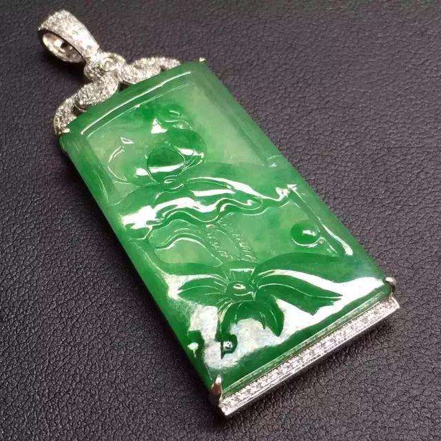 莹天下翡翠大观音价格,莹天下翡翠大观音价格及图片-第1张图片-翡翠网 莹天下翡翠大观音价格,莹天下翡翠大观音价格及图片-第1张图片-翡翠网