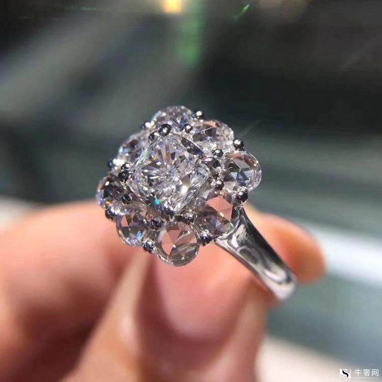 6000元钻戒回收多少钱,6000元钻戒回收多少钱一克-第1张图片-翡翠网 6000元钻戒回收多少钱,6000元钻戒回收多少钱一克-第1张图片-翡翠网
