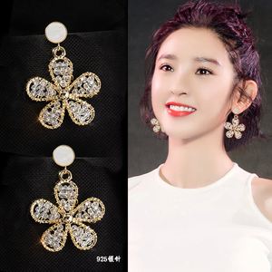 耳环品牌日本珍珠耳环品牌-第1张图片-翡翠网 耳环品牌日本珍珠耳环品牌-第1张图片-翡翠网