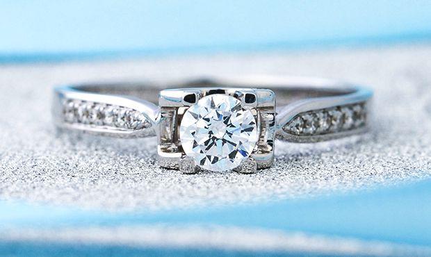 正常结婚戒指多少钱结婚的戒指多少钱合适-第1张图片-翡翠网 正常结婚戒指多少钱结婚的戒指多少钱合适-第1张图片-翡翠网